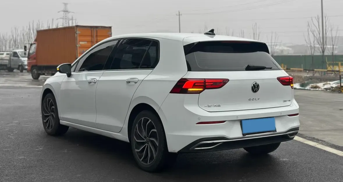2021 Volkswagen Golf 1.4T 150HP L4 7DCT,autocango,china used car exporter,china ev exporter,chinese used car exporter,chinese used ev exporter