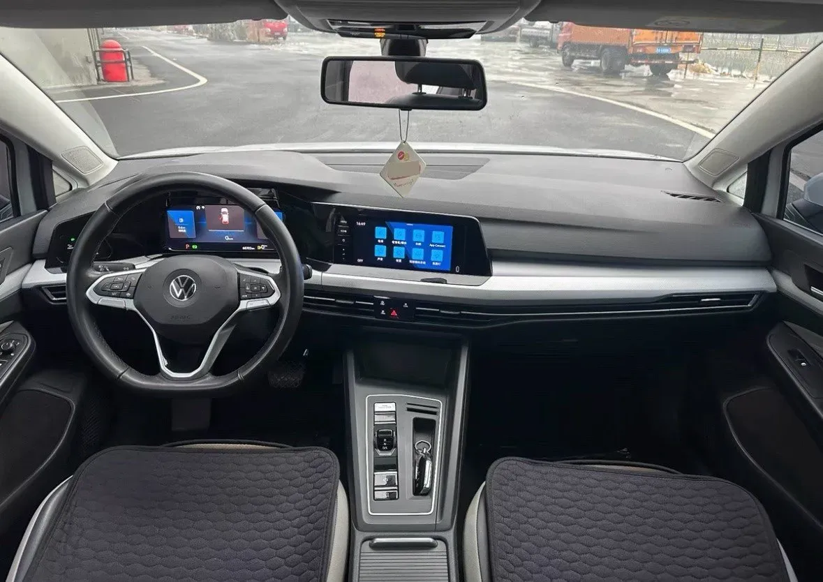 2021 Volkswagen Golf 1.4T 150HP L4 7DCT,autocango,china used car exporter,china ev exporter,chinese used car exporter,chinese used ev exporter