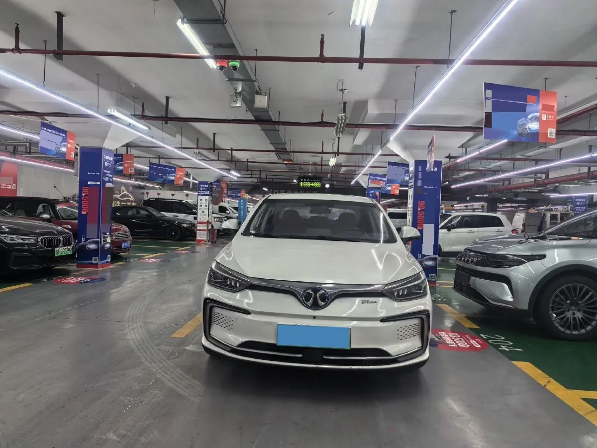 2019 BeiJing Auto EU5 BEV 50.8KWH,autocango,china used car exporter,china ev exporter,chinese used car exporter,chinese used ev exporter