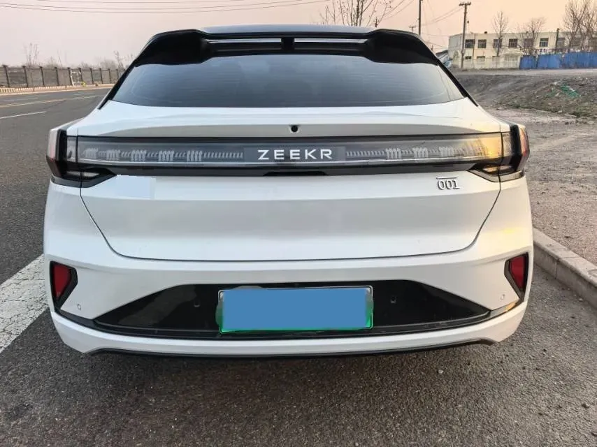 2024 Zeekr 001 BEV 95KWH,autocango,china used car exporter,china ev exporter,chinese used car exporter,chinese used ev exporter