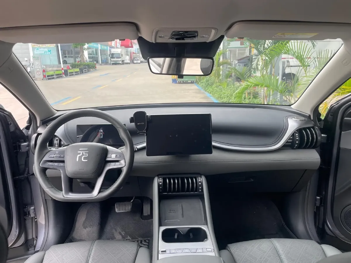 2025 BYD Yuan Plus BEV 60.48KWH,autocango,china used car exporter,china ev exporter,chinese used car exporter,chinese used ev exporter