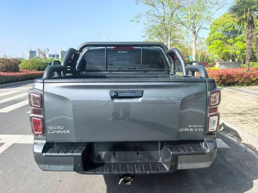 2023 Isuzu D-MAX 1.9T 177HP L4 8AT,autocango,china used car exporter,china ev exporter,chinese used car exporter,chinese used ev exporter