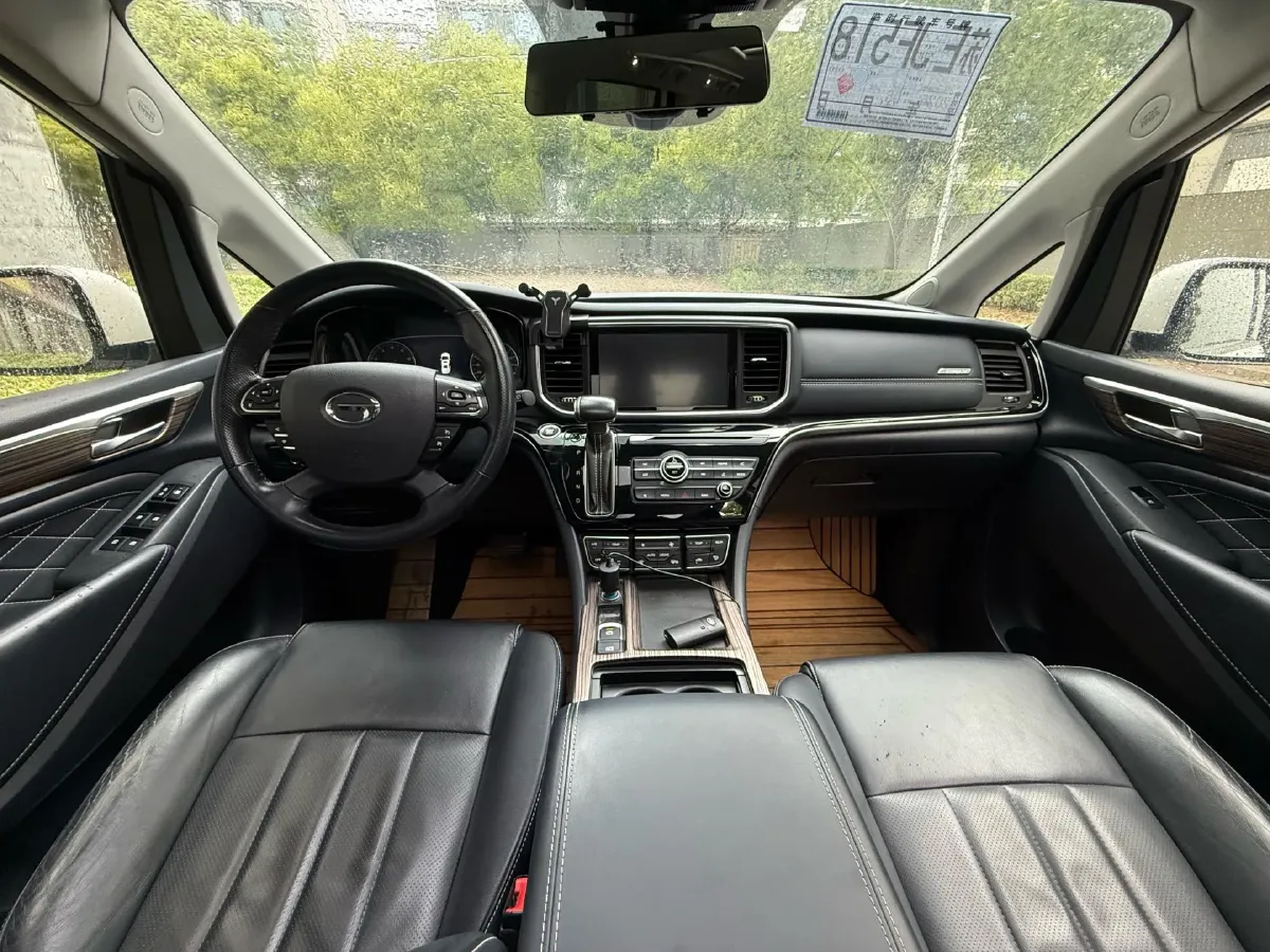 2020 GAC Trumpchi M8 2.0T 252HP L4 8AT,autocango,china used car exporter,china ev exporter,chinese used car exporter,chinese used ev exporter