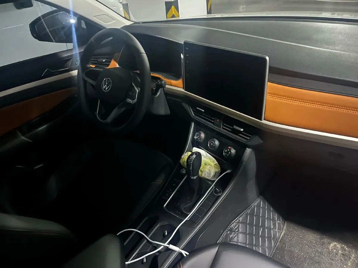 2025 Volkswagen Bora 1.2T 116HP L4 7DCT,autocango,china used car exporter,china ev exporter,chinese used car exporter,chinese used ev exporter
