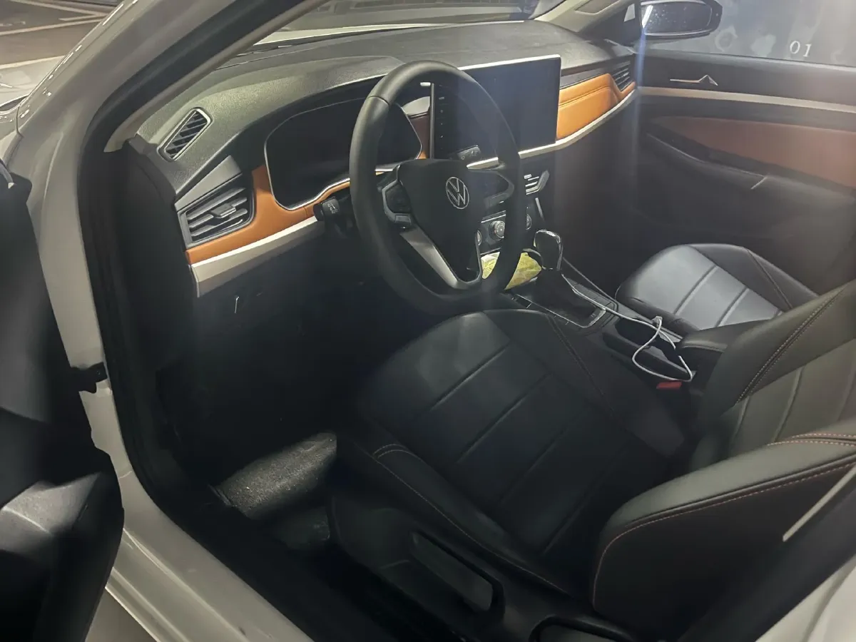 2025 Volkswagen Bora 1.2T 116HP L4 7DCT,autocango,china used car exporter,china ev exporter,chinese used car exporter,chinese used ev exporter