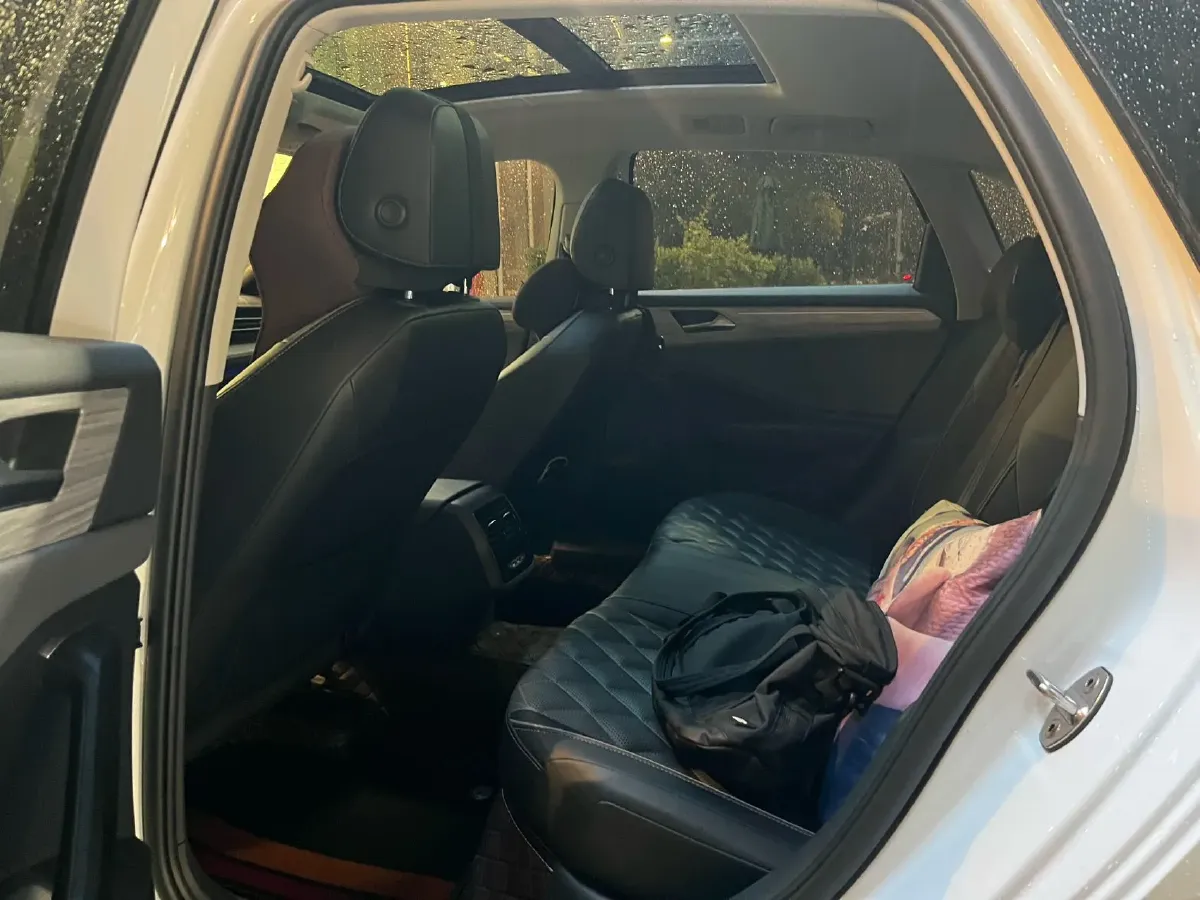 2023 Volkswagen Sagitar 1.5T 160HP L4 7DCT,autocango,china used car exporter,china ev exporter,chinese used car exporter,chinese used ev exporter