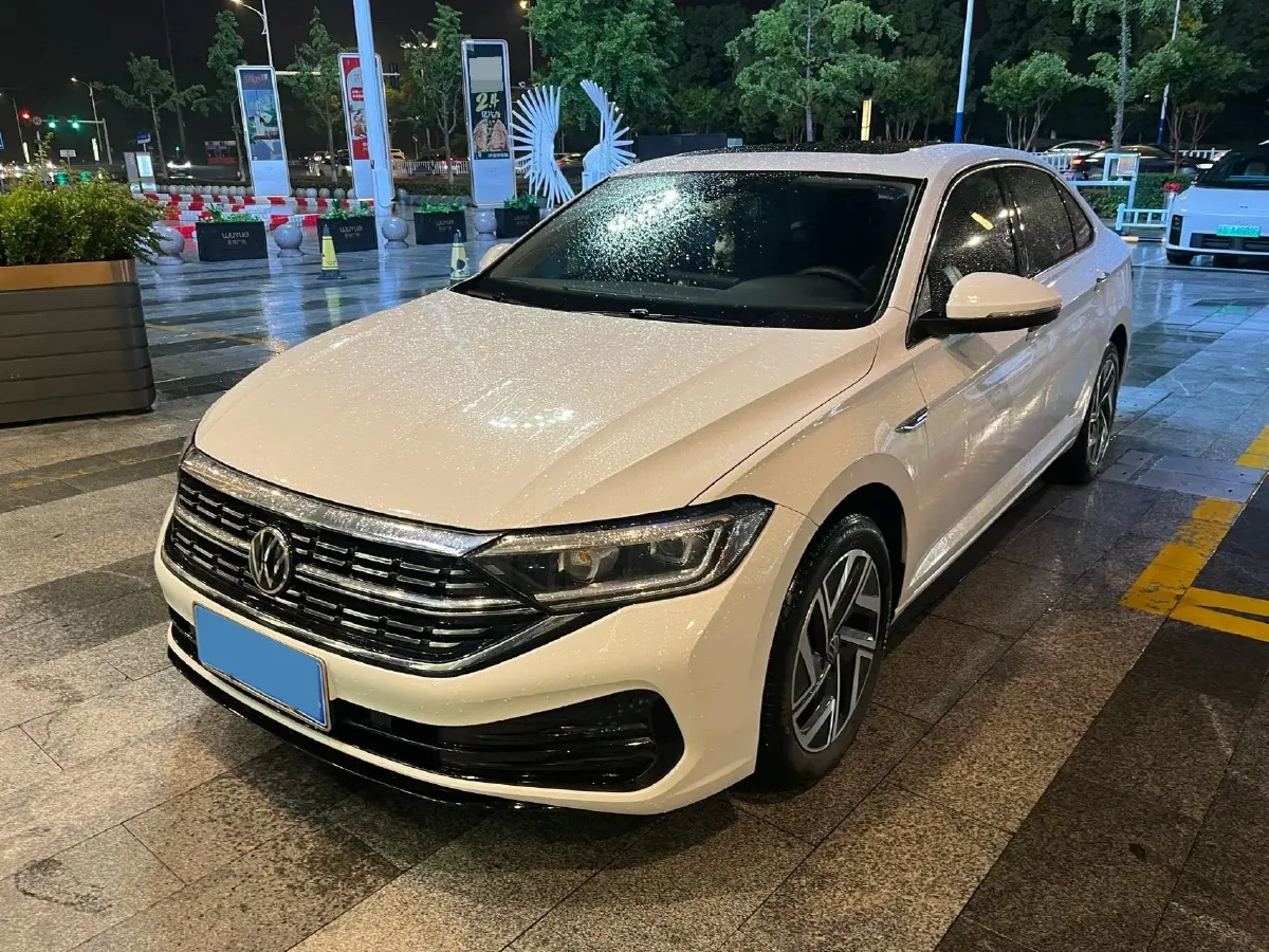 2023 Volkswagen Sagitar 1.5T 160HP L4 7DCT,autocango,china used car exporter,china ev exporter,chinese used car exporter,chinese used ev exporter
