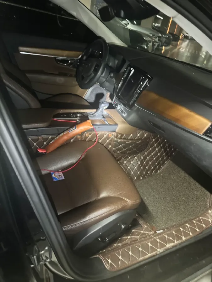 2019 Mercedes-Benz E Class 1.5T 184HP L4 9AT,autocango,china used car exporter,china ev exporter,chinese used car exporter,chinese used ev exporter