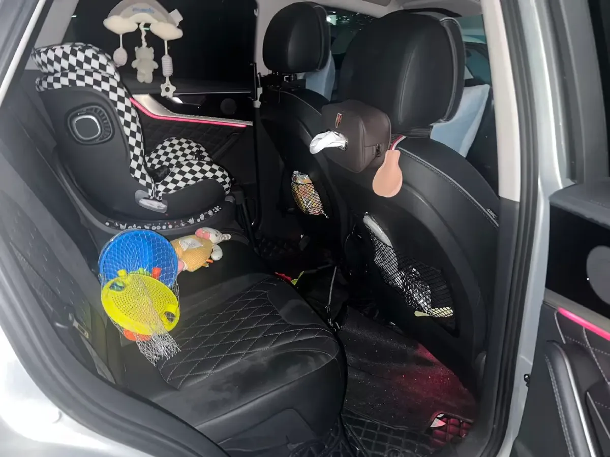 2019 HongQi HS5 2.0T 224HP L4 6AT,autocango,china used car exporter,china ev exporter,chinese used car exporter,chinese used ev exporter