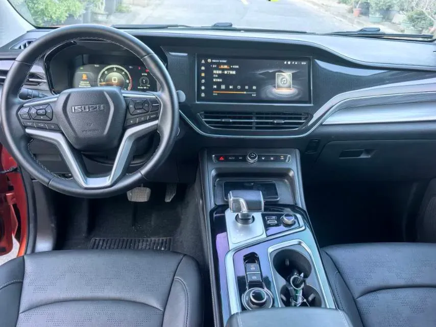 2023 Isuzu D-MAX 1.9T 177HP L4 8AT,autocango,china used car exporter,china ev exporter,chinese used car exporter,chinese used ev exporter