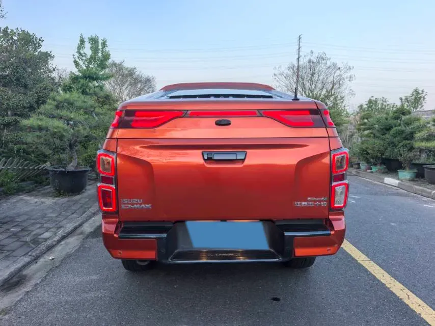 2023 Isuzu D-MAX 1.9T 177HP L4 8AT,autocango,china used car exporter,china ev exporter,chinese used car exporter,chinese used ev exporter