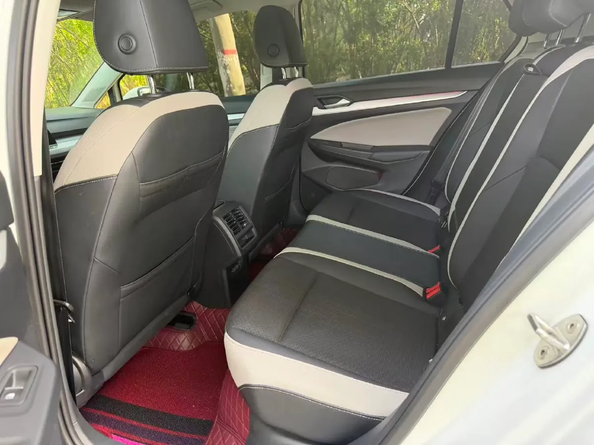 2021 Volkswagen Golf 1.4T 150HP L4 7DCT,autocango,china used car exporter,china ev exporter,chinese used car exporter,chinese used ev exporter