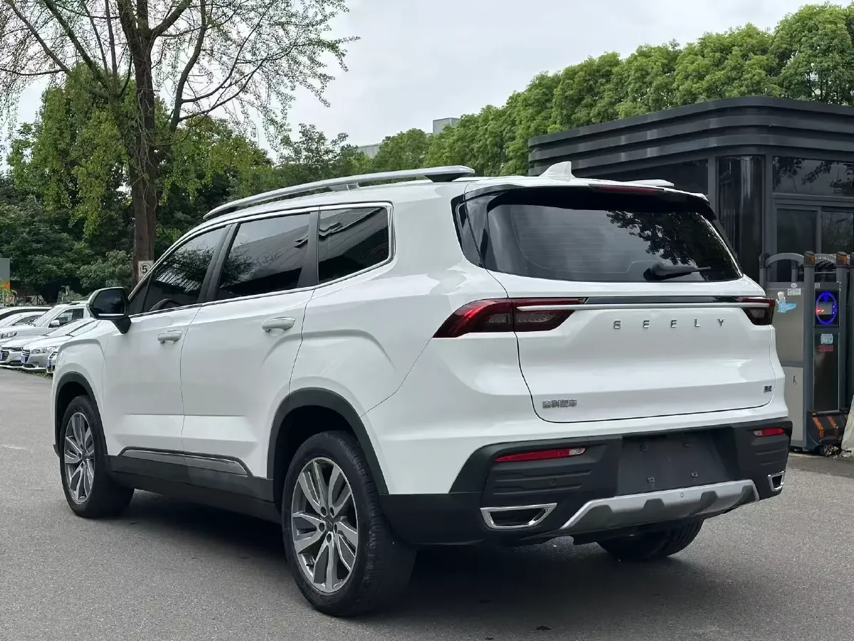 2022 Geely Okavango 1.8T 184HP L4 7DCT,autocango,china used car exporter,china ev exporter,chinese used car exporter,chinese used ev exporter