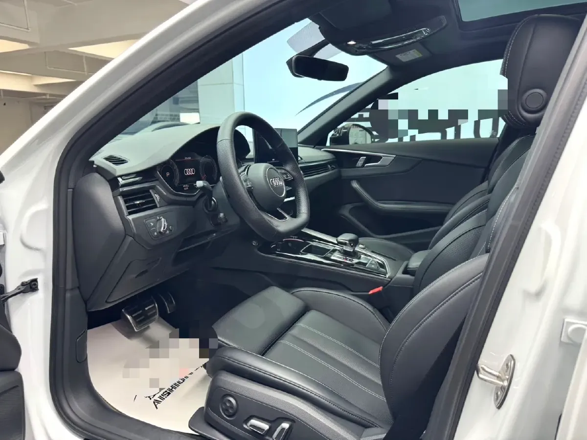 2024 Audi A4L 2.0T 190HP L4 7DCT,autocango,china used car exporter,china ev exporter,chinese used car exporter,chinese used ev exporter