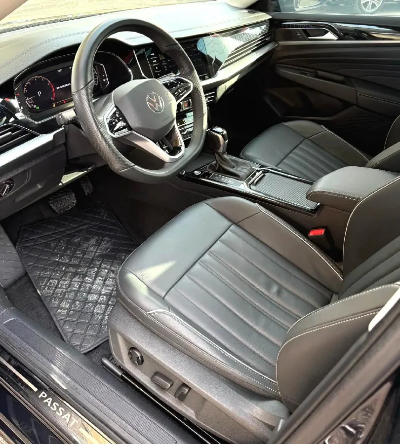 2023 Volkswagen Passat 2.0T 186HP L4 7DCT,autocango,china used car exporter,china ev exporter,chinese used car exporter,chinese used ev exporter