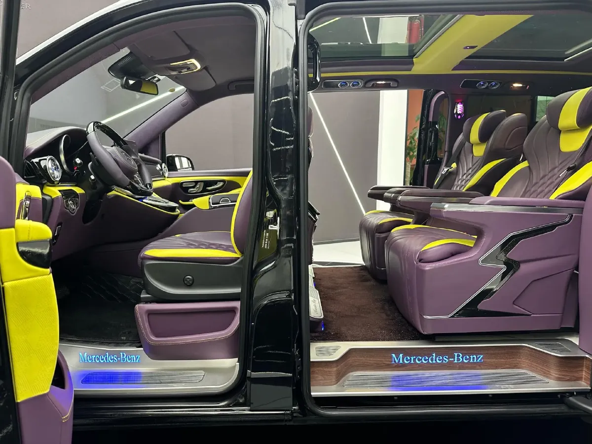 2021 Mercedes-Benz V Class 2.0T 211HP L4 9AT,autocango,china used car exporter,china ev exporter,chinese used car exporter,chinese used ev exporter