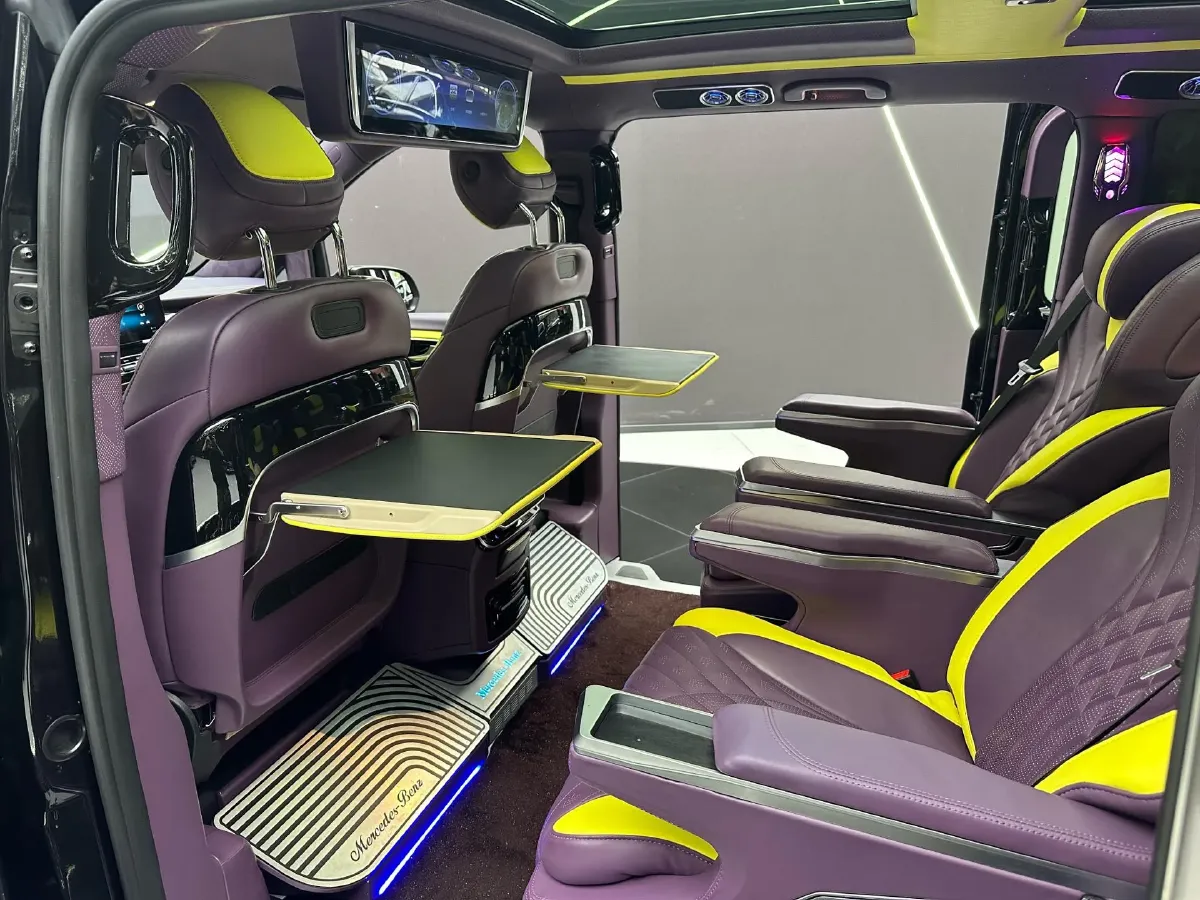 2021 Mercedes-Benz V Class 2.0T 211HP L4 9AT,autocango,china used car exporter,china ev exporter,chinese used car exporter,chinese used ev exporter