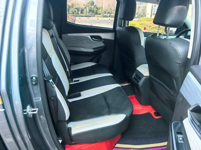 2023 Isuzu D-MAX 1.9T 177HP L4 8AT,autocango,china used car exporter,china ev exporter,chinese used car exporter,chinese used ev exporter