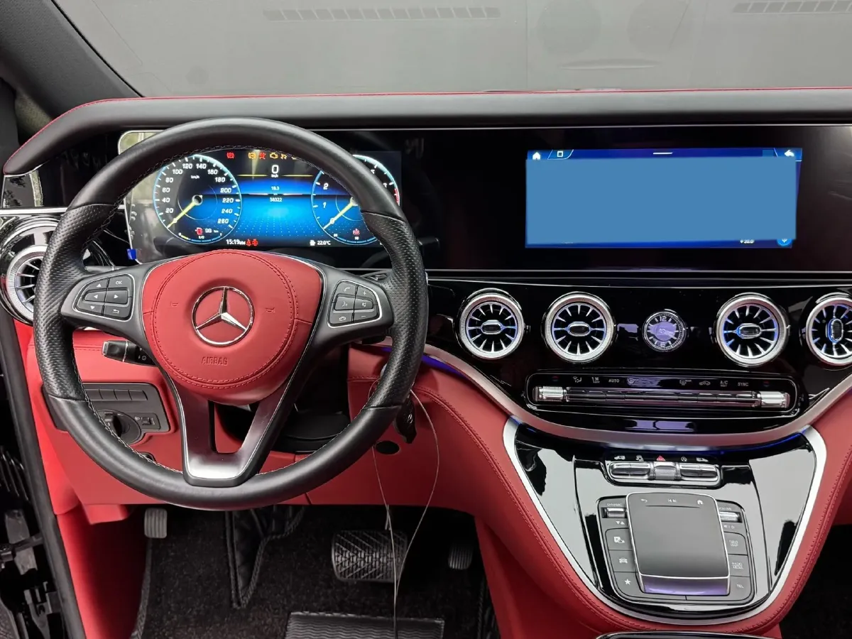 2023 Mercedes-Benz Vito 2.0T 211HP L4 9AT,autocango,china used car exporter,china ev exporter,chinese used car exporter,chinese used ev exporter