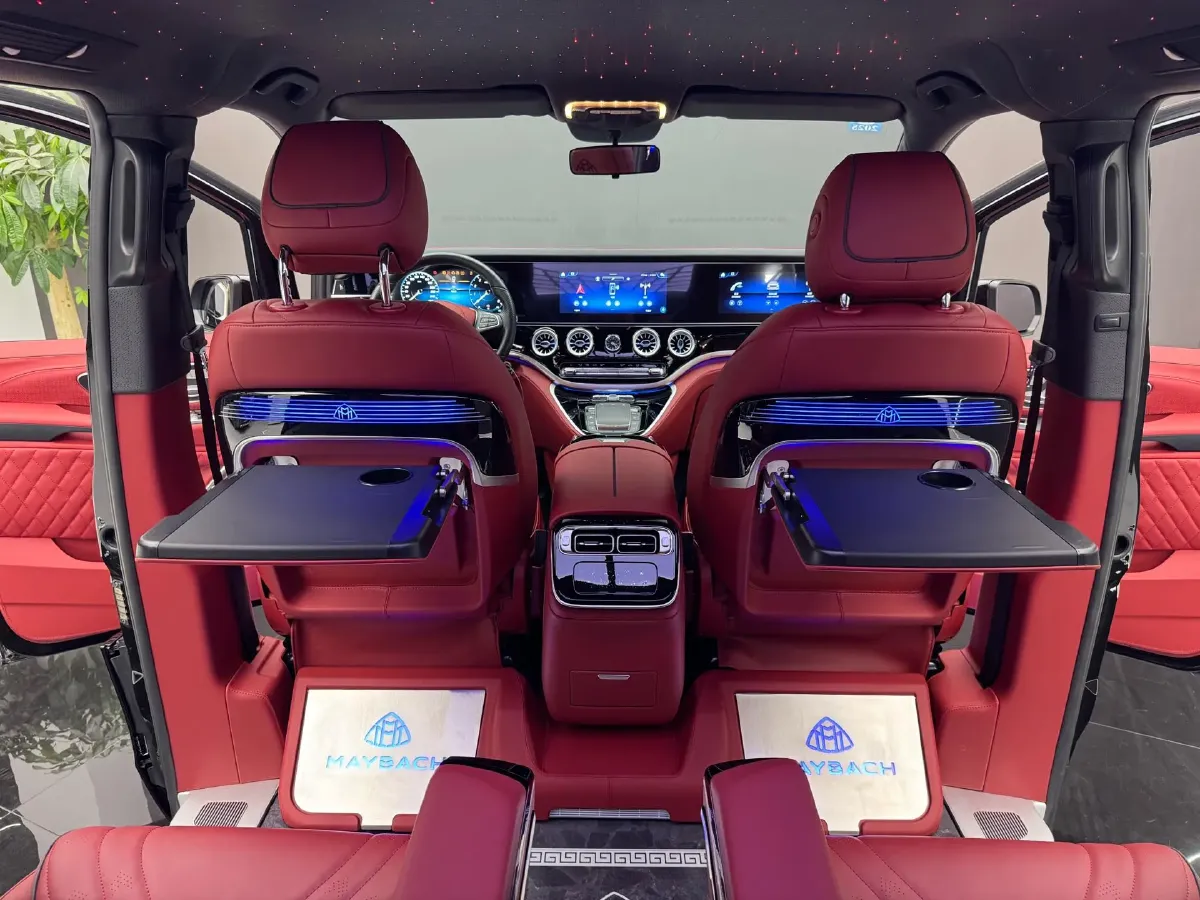 2023 Mercedes-Benz Vito 2.0T 211HP L4 9AT,autocango,china used car exporter,china ev exporter,chinese used car exporter,chinese used ev exporter