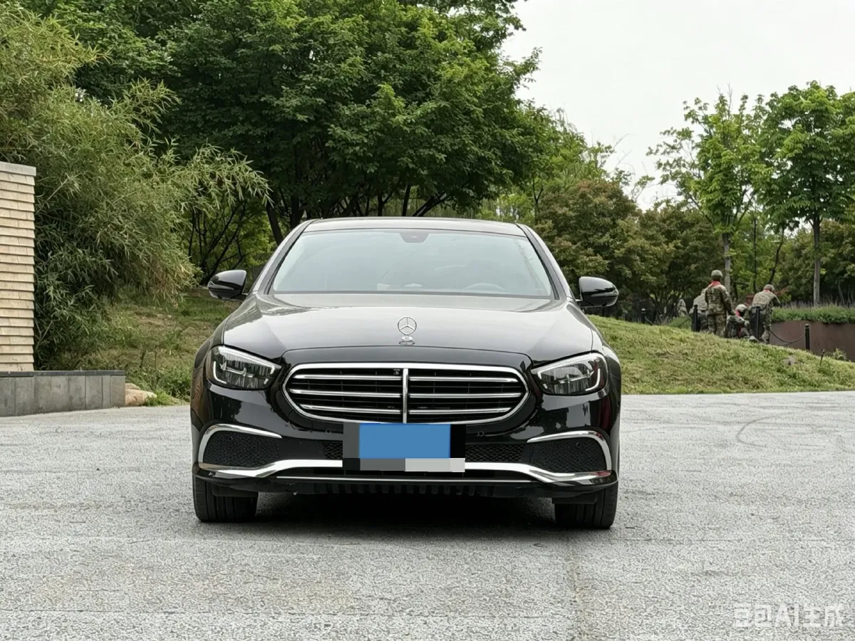 2022 Mercedes-Benz GLC Class 2.0T 258HP L4 9AT,autocango,china used car exporter,china ev exporter,chinese used car exporter,chinese used ev exporter