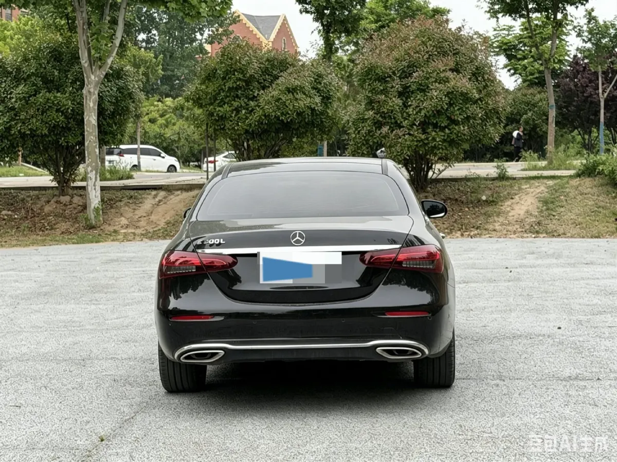 2022 Mercedes-Benz GLC Class 2.0T 258HP L4 9AT,autocango,china used car exporter,china ev exporter,chinese used car exporter,chinese used ev exporter