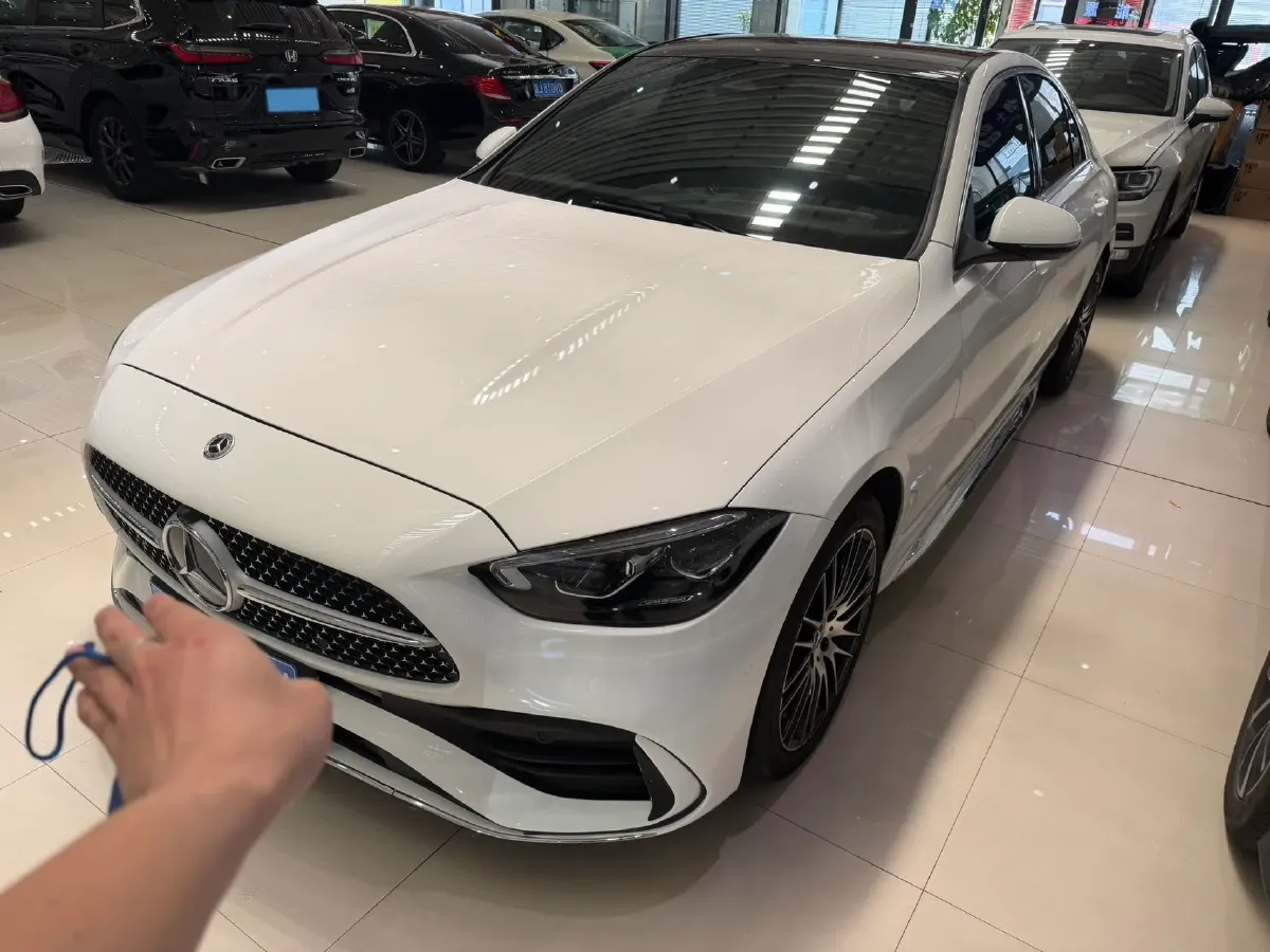 2023 Mercedes-Benz C Class 1.5T 204HP L4 9AT,autocango,china used car exporter,china ev exporter,chinese used car exporter,chinese used ev exporter