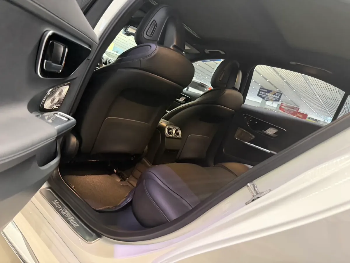 2023 Mercedes-Benz C Class 1.5T 204HP L4 9AT,autocango,china used car exporter,china ev exporter,chinese used car exporter,chinese used ev exporter