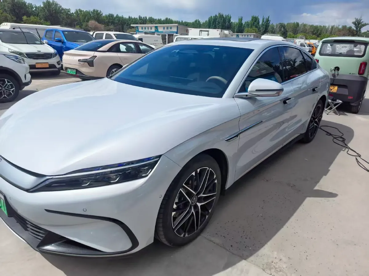 2025 BYD Han BEV 72KWH,autocango,china used car exporter,china ev exporter,chinese used car exporter,chinese used ev exporter