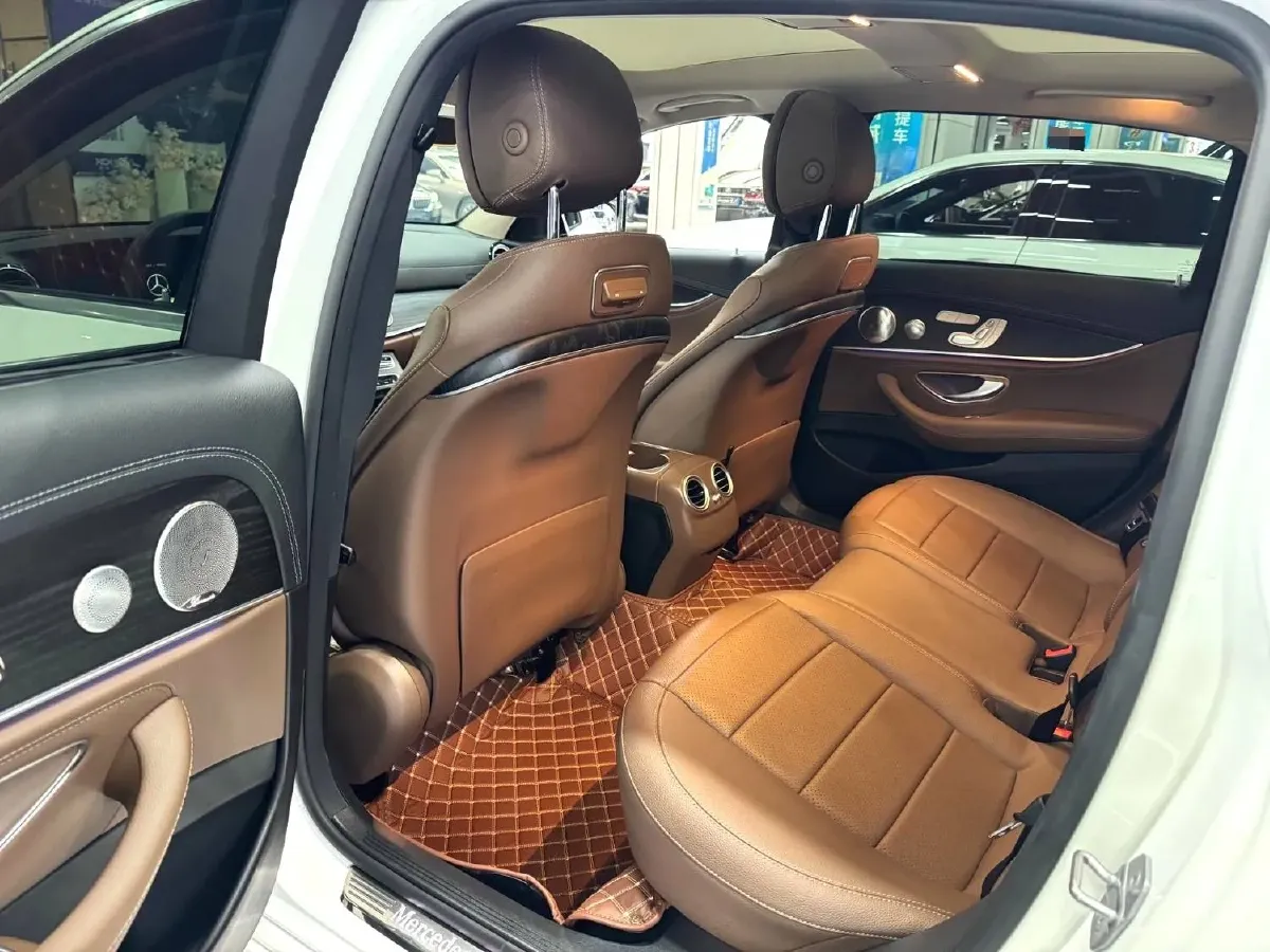 2020 Mercedes-Benz E Class 2.0T 258HP L4 9AT,autocango,china used car exporter,china ev exporter,chinese used car exporter,chinese used ev exporter