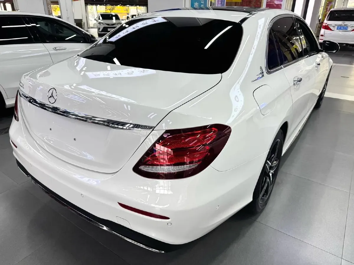 2020 Mercedes-Benz E Class 2.0T 258HP L4 9AT,autocango,china used car exporter,china ev exporter,chinese used car exporter,chinese used ev exporter