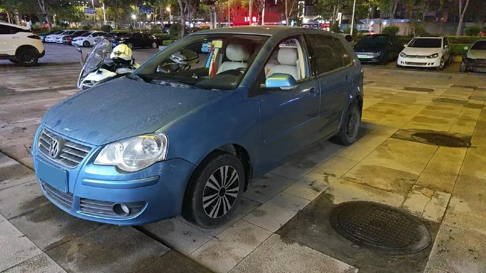 2009 Volkswagen Polo 1.4L 86HP L4 5MT,autocango,china used car exporter,china ev exporter,chinese used car exporter,chinese used ev exporter