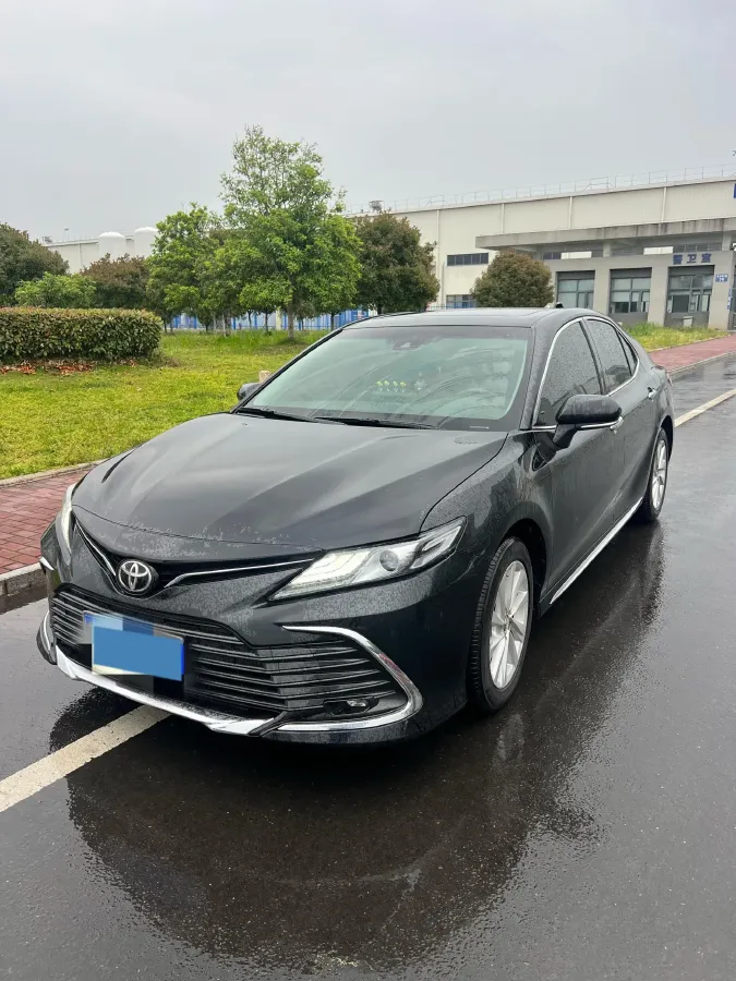 2023 Toyota Camry 2.0L 177HP L4 CVT,autocango,china used car exporter,china ev exporter,chinese used car exporter,chinese used ev exporter