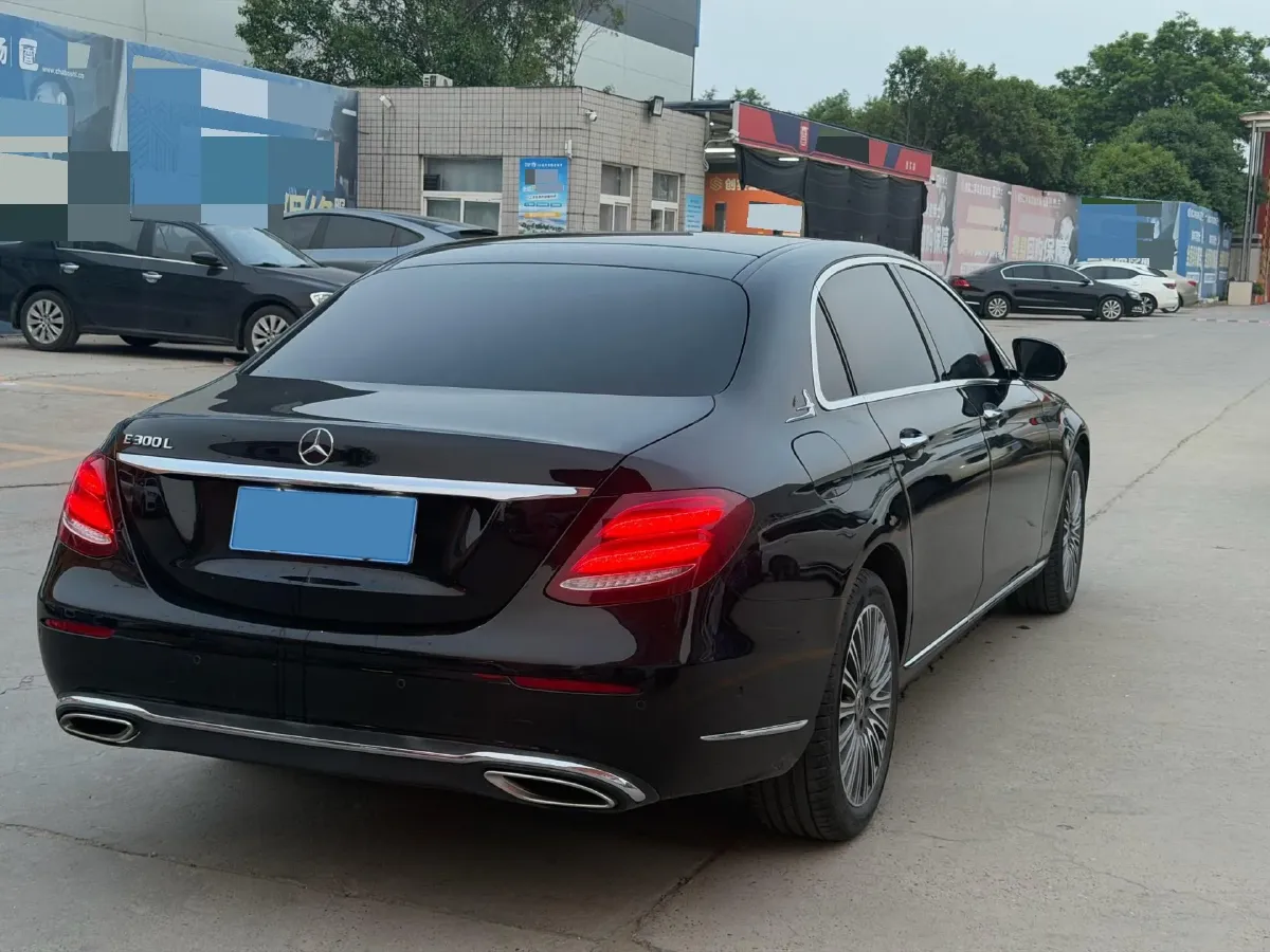 2020 Mercedes-Benz E Class 2.0T 258HP L4 9AT,autocango,china used car exporter,china ev exporter,chinese used car exporter,chinese used ev exporter