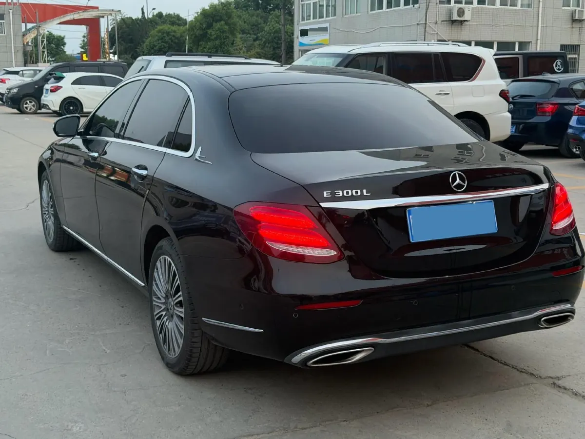 2020 Mercedes-Benz E Class 2.0T 258HP L4 9AT,autocango,china used car exporter,china ev exporter,chinese used car exporter,chinese used ev exporter