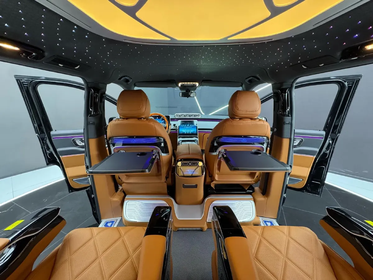 2021 Mercedes-Benz Vito 2.0T 211HP L4 9AT,autocango,china used car exporter,china ev exporter,chinese used car exporter,chinese used ev exporter