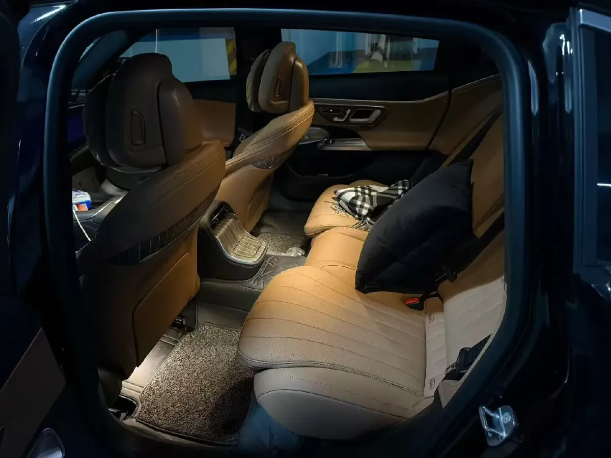 2024 Mercedes-Benz E Class 2.0T 258HP L4 9AT,autocango,china used car exporter,china ev exporter,chinese used car exporter,chinese used ev exporter