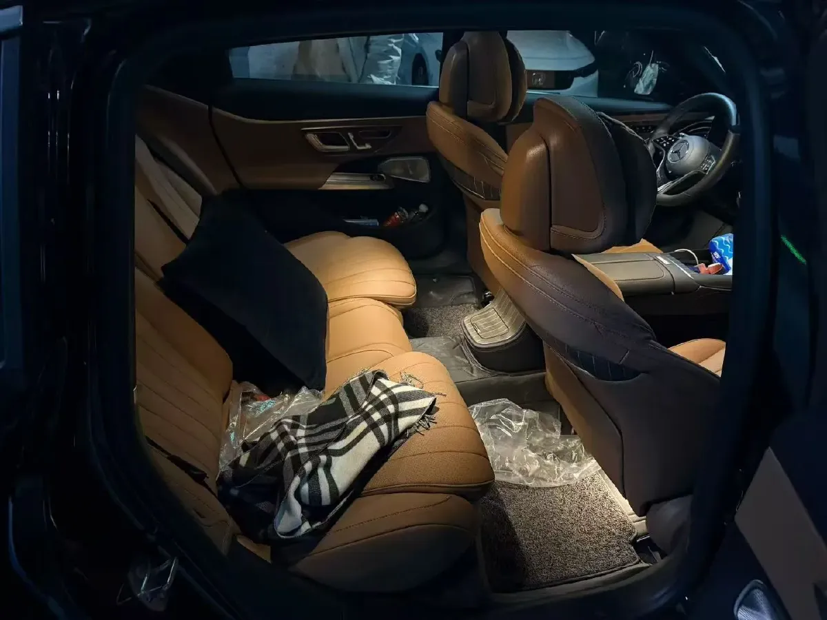 2024 Mercedes-Benz E Class 2.0T 258HP L4 9AT,autocango,china used car exporter,china ev exporter,chinese used car exporter,chinese used ev exporter