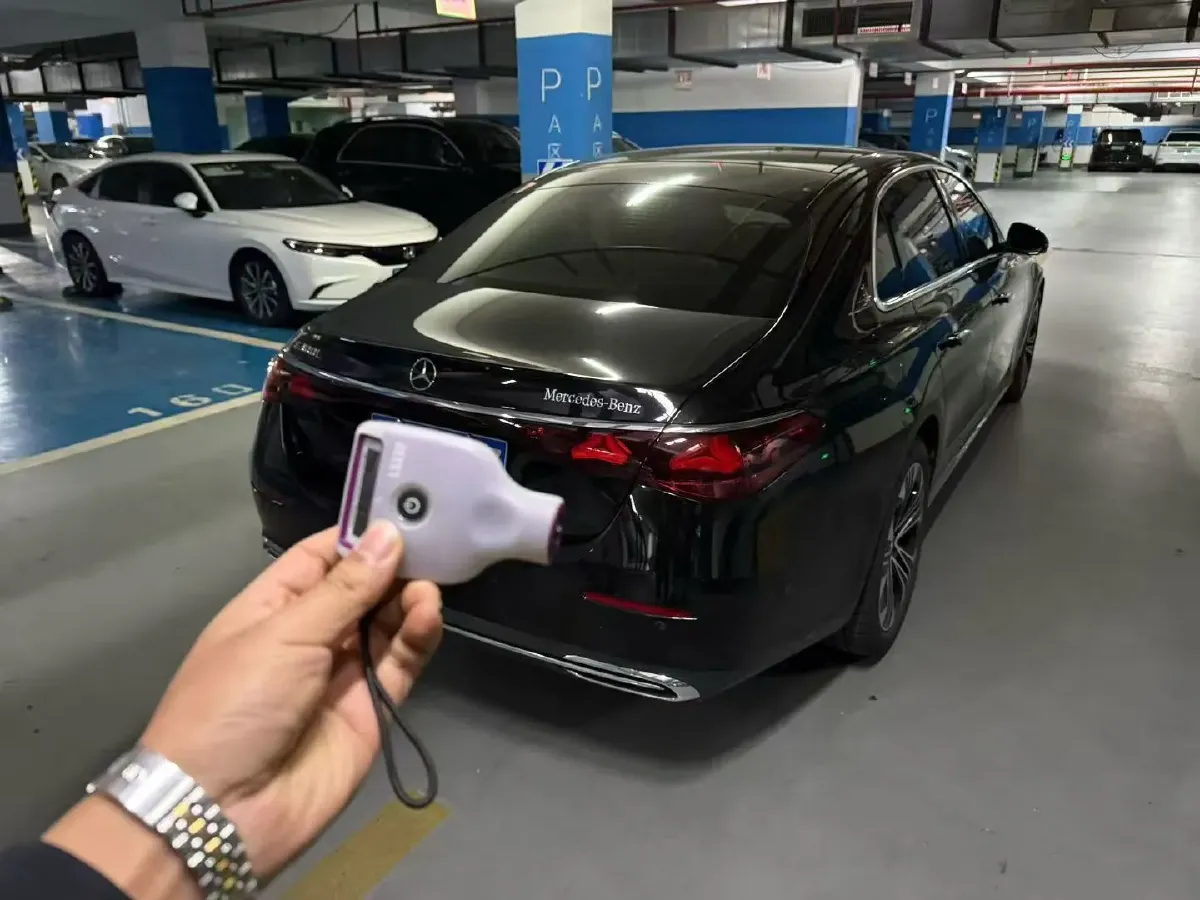 2024 Mercedes-Benz E Class 2.0T 258HP L4 9AT,autocango,china used car exporter,china ev exporter,chinese used car exporter,chinese used ev exporter