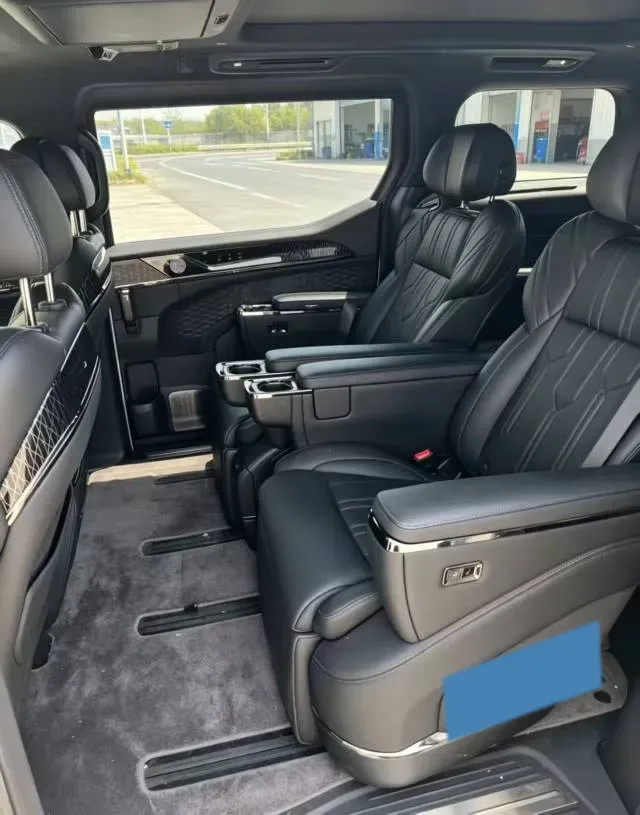 2022 Zeekr 009 BEV 140KWH,autocango,china used car exporter,china ev exporter,chinese used car exporter,chinese used ev exporter