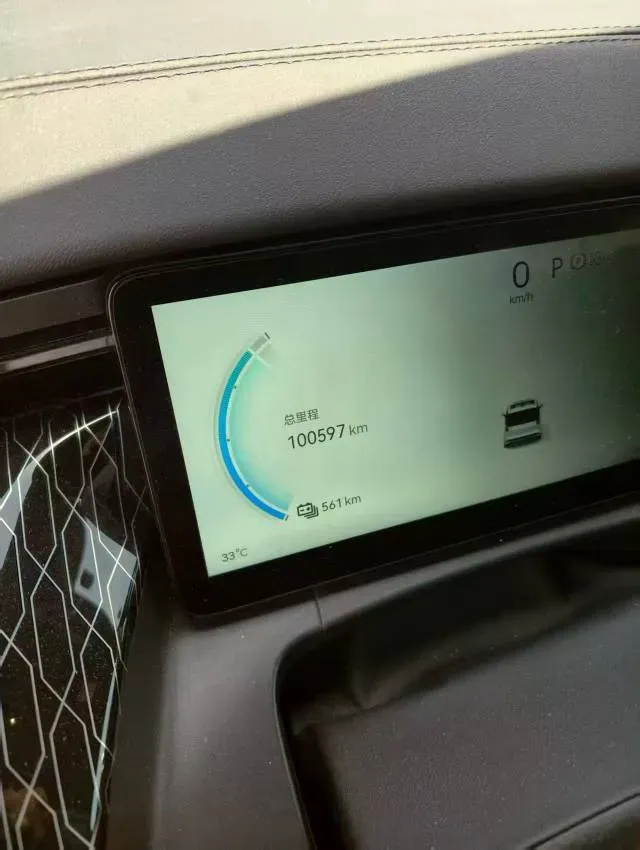 2022 Zeekr 009 BEV 140KWH,autocango,china used car exporter,china ev exporter,chinese used car exporter,chinese used ev exporter