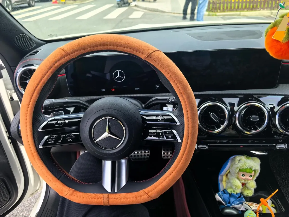 2024 Mercedes-Benz CLA Class 1.3T 163HP L4 7DCT,autocango,china used car exporter,china ev exporter,chinese used car exporter,chinese used ev exporter