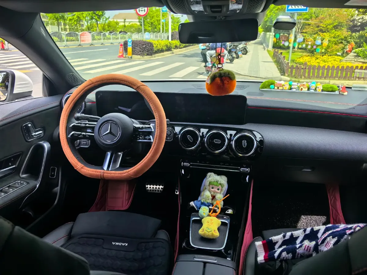 2024 Mercedes-Benz CLA Class 1.3T 163HP L4 7DCT,autocango,china used car exporter,china ev exporter,chinese used car exporter,chinese used ev exporter