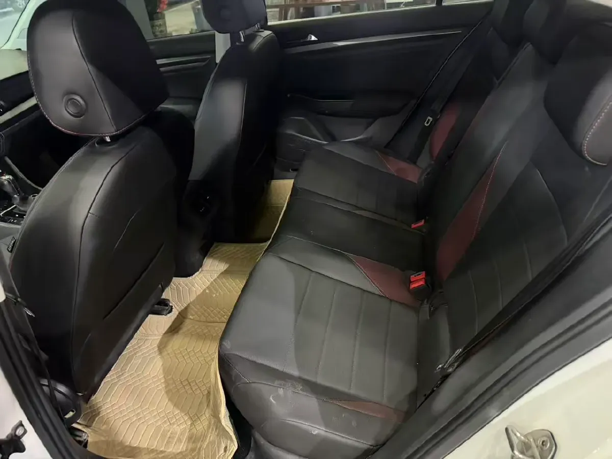 2019 Bestune T77 1.2T 143HP L4 7DCT,autocango,china used car exporter,china ev exporter,chinese used car exporter,chinese used ev exporter