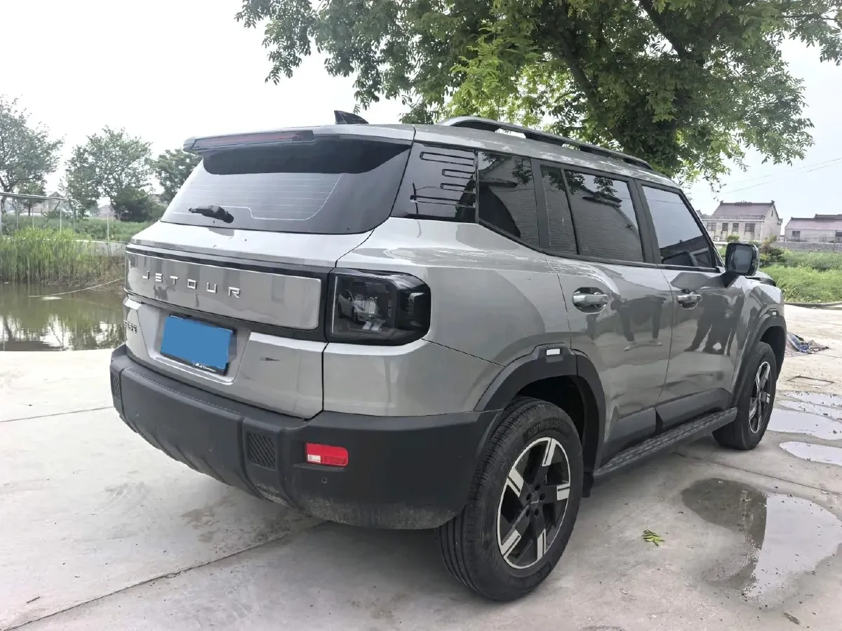 2025 Jetour DASHING 1.5T 184HP L4 7DCT,autocango,china used car exporter,china ev exporter,chinese used car exporter,chinese used ev exporter