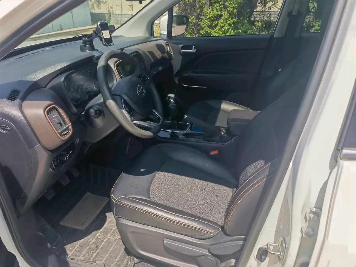 2017 GAC Trumpchi GS3 1.5L 114HP L4 5MT,autocango,china used car exporter,china ev exporter,chinese used car exporter,chinese used ev exporter