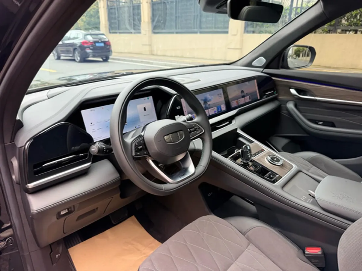 2025 Geely Monjaro 2.0T 238HP L4 8AT,autocango,china used car exporter,china ev exporter,chinese used car exporter,chinese used ev exporter