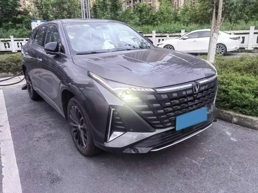 2024 ChangAn UNI-Z 1.5L 98HP L4 E-CVT PHEV 18.4KWH,autocango,china used car exporter,china ev exporter,chinese used car exporter,chinese used ev exporter