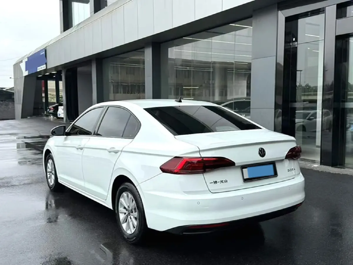 2021 Volkswagen Bora 1.5L 113HP L4 6AT,autocango,china used car exporter,china ev exporter,chinese used car exporter,chinese used ev exporter