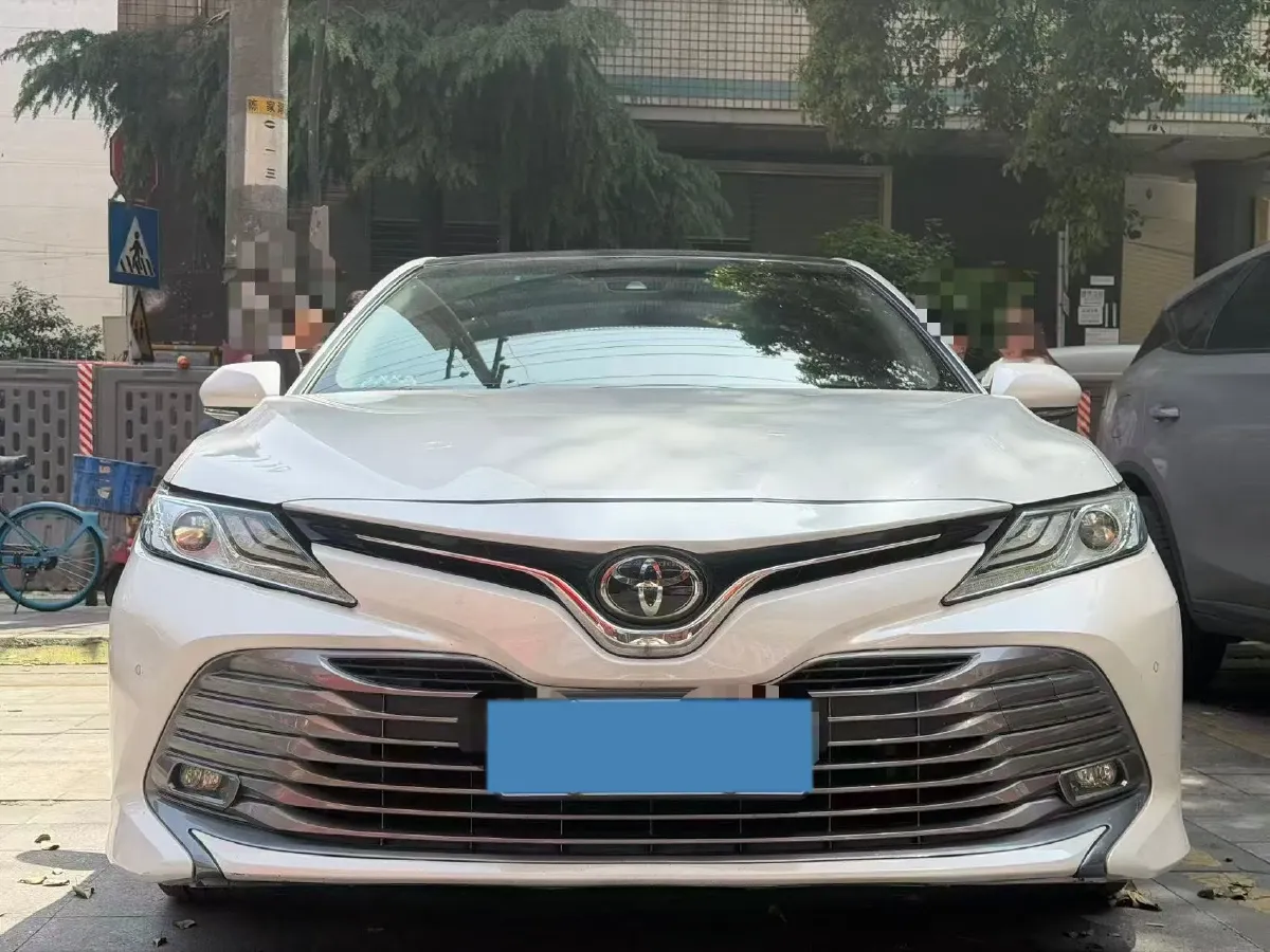 2019 Toyota Camry 2.5L 209HP L4 8AT,autocango,china used car exporter,china ev exporter,chinese used car exporter,chinese used ev exporter